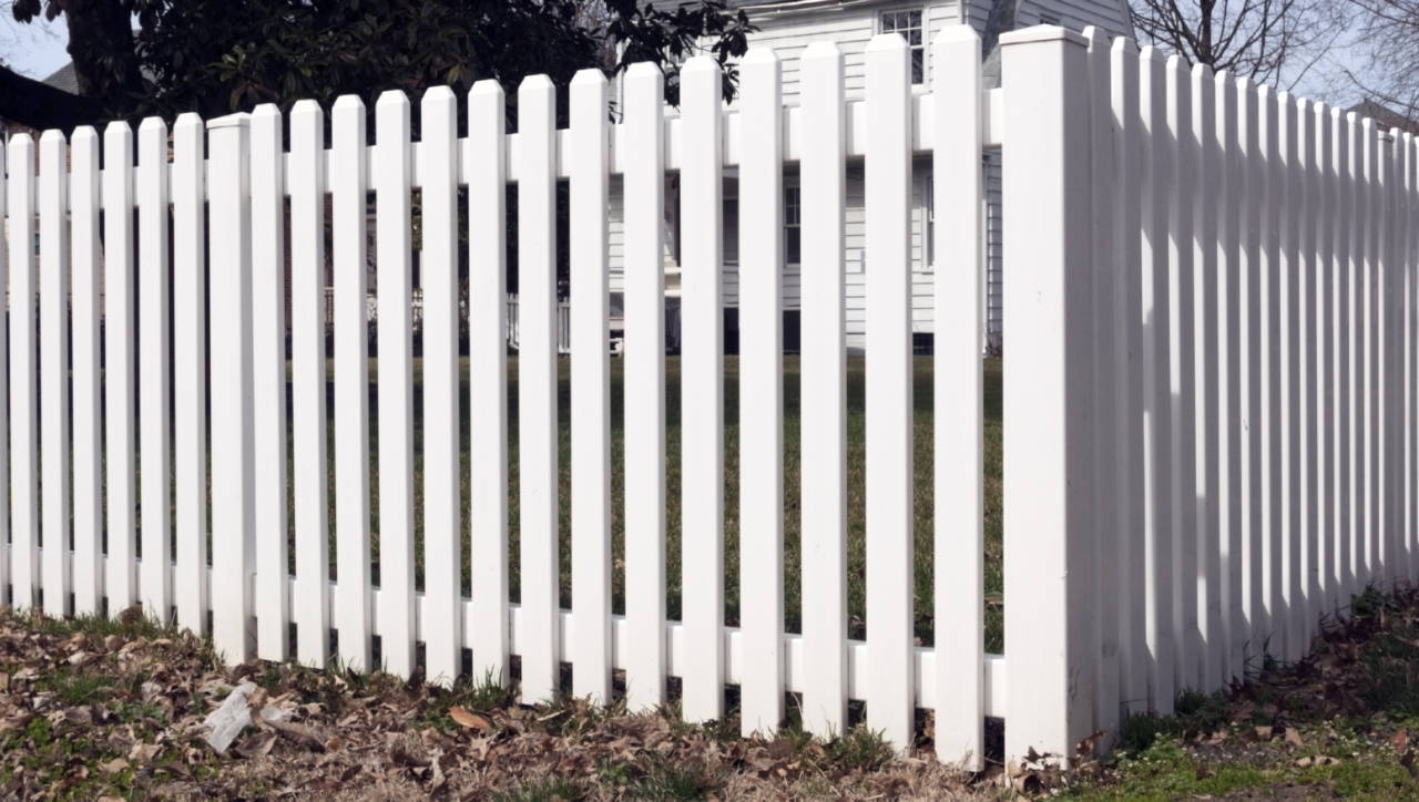Vinyl picket fences are beautiful and easy to maintain